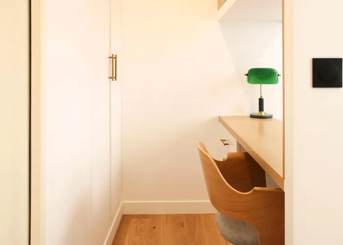 Apartman Cozy For 2 In The 11th Párizs