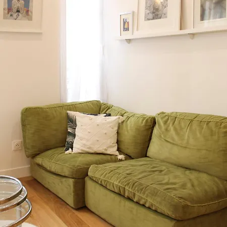 Cozy For 2 In The 11th Apartment *